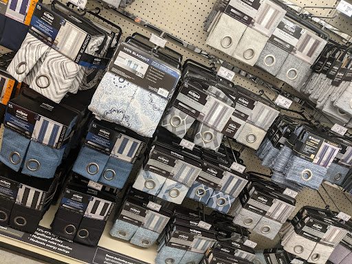 Discount Store «Big Lots», reviews and photos, 4613 Dixie Hwy, Fairfield, OH 45014, USA