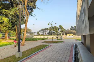 Lapangan Cirimekar image