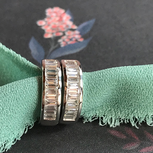 Jewelry Store «Joint Venture Estate Jewelers», reviews and photos, 185 King St, Charleston, SC 29401, USA