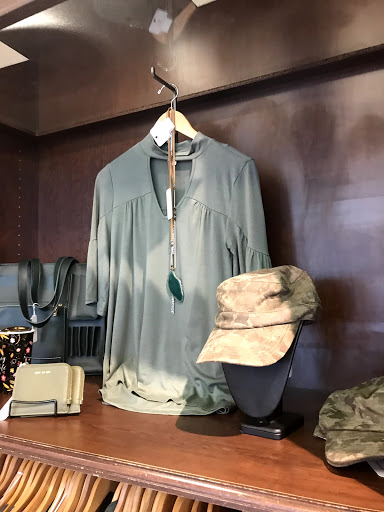 Fashion Accessories Store «Charming Charlie», reviews and photos, 5175 Deerfield Blvd, Mason, OH 45040, USA