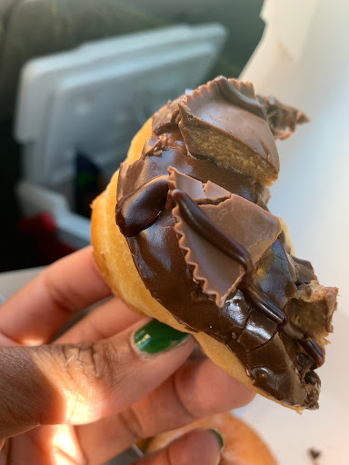 Donut Shop «Sarah Donuts», reviews and photos, 5860 Jimmy Carter Blvd #155, Norcross, GA 30071, USA
