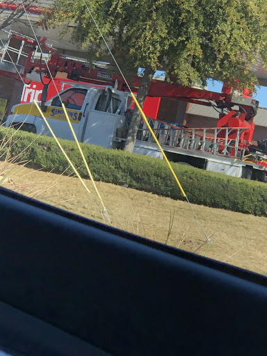 Gas Station «QuikTrip», reviews and photos, 1500 Precinct Line Rd, Hurst, TX 76054, USA