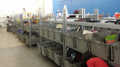 Thrift Store «Goodwill Flagstaff West Outlet Store», reviews and photos