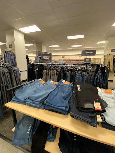 Department Store «Nordstrom Rack Beverly Connection», reviews and photos, 100 N La Cienega Blvd, Los Angeles, CA 90048, USA