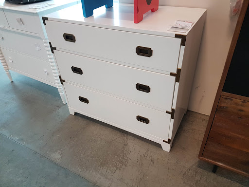 Furniture Store «Crate and Barrel Furniture Clearance Center», reviews and photos, 1705 N Chrisman Rd, Tracy, CA 95304, USA