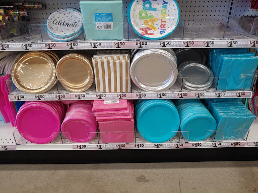 Variety Store «Five Below», reviews and photos, 846 Pelham Pkwy, Pelham, NY 10803, USA