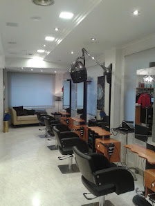 Virginia Armendariz Hair Studio C. Toribio Sobrevilla, 7, 26350 Cenicero, La Rioja, España
