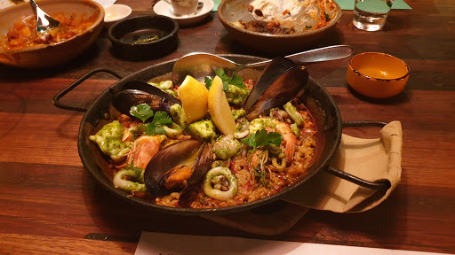 Restaurants to eat paella in Melbourne