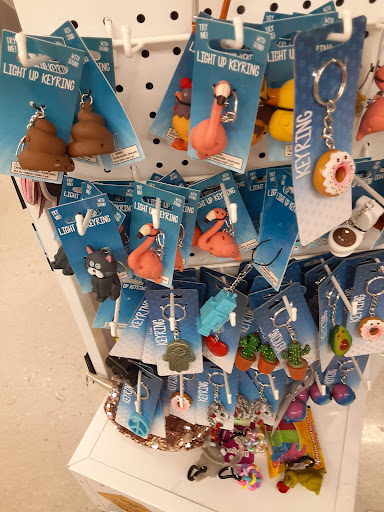 Variety Store «Five Below», reviews and photos, 118 Shawan Rd M1, Cockeysville, MD 21030, USA