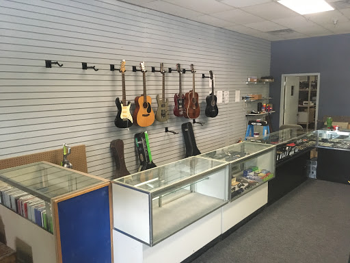 Pawn Shop «Dash 2 Cash Pawn Shop», reviews and photos, 1253 Morse Rd, Columbus, OH 43229, USA