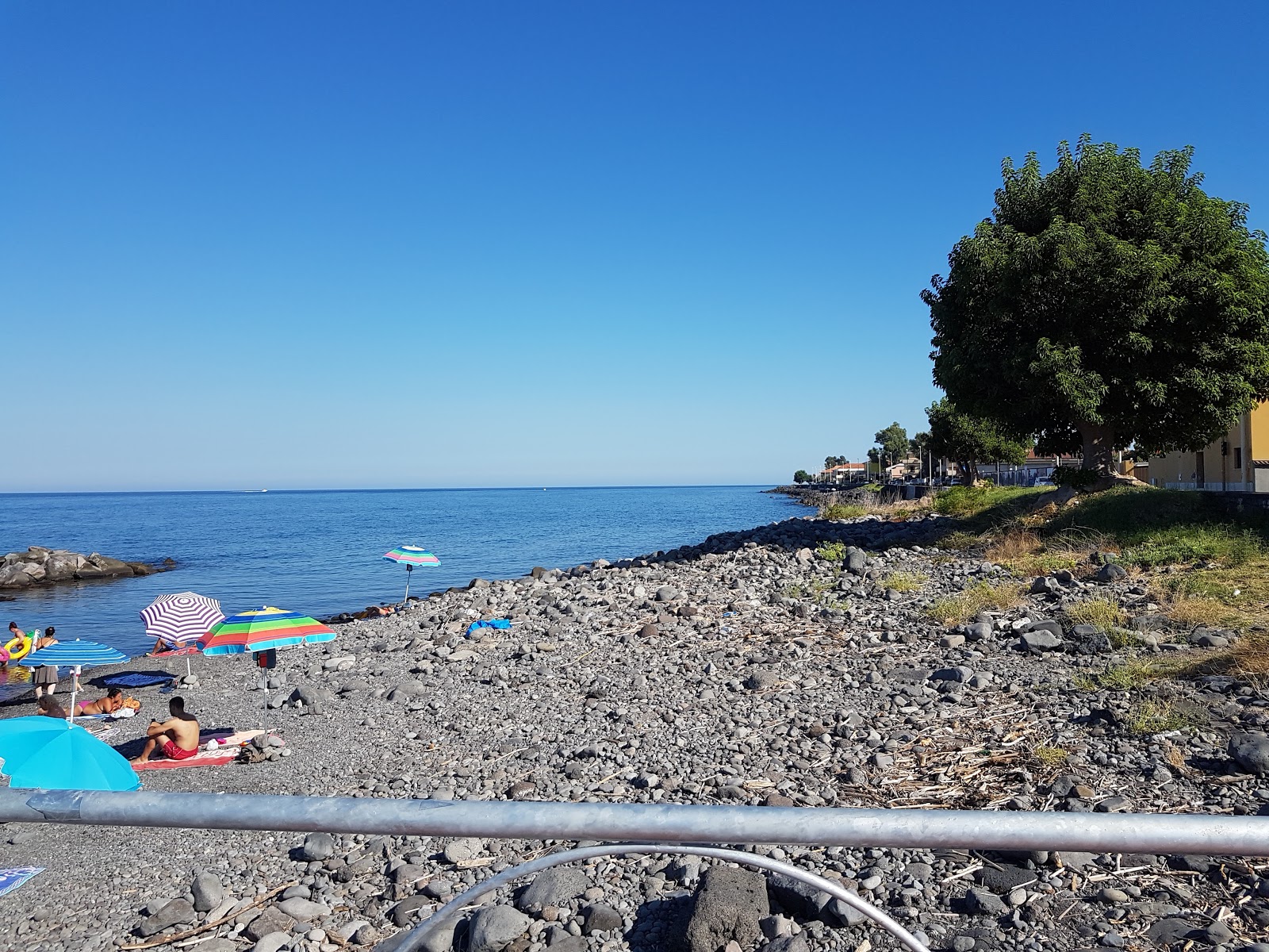 Foto von Spiaggia di Riposto mit teilweise sauber Sauberkeitsgrad