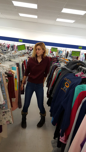 Thrift Store «Goodwill Retail Store of Chesterfield – Forum Center», reviews and photos, 11 Forum Shopping Center, Chesterfield, MO 63017, USA