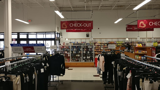 Clothing Store «Burlington Coat Factory», reviews and photos, 370 US-130, Hightstown, NJ 08520, USA