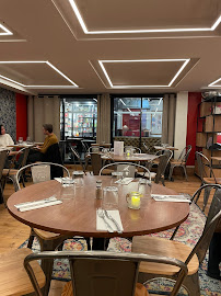 Atmosphère du Restaurant Bar du Lucernaire à Paris - n°2