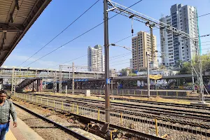 Borivali Station West image