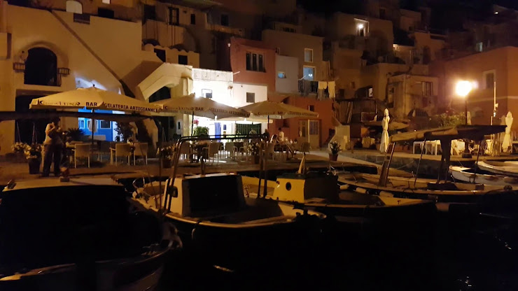 Vidéos Appartamento vacanze Casa Chiaro Di Luna a Corricella 80079 Procida