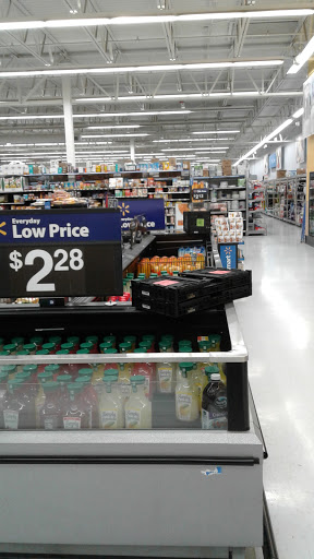 Department Store «Walmart Supercenter», reviews and photos, 2001 W Maple Rd, Troy, MI 48084, USA