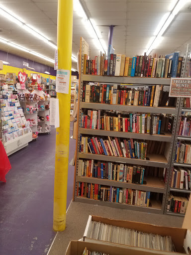 Used Book Store «Used Book Superstore», reviews and photos, 256 Cambridge St, Burlington, MA 01803, USA