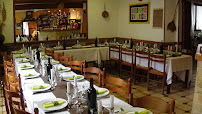 Atmosphère du Restaurant français Auberge d'Aston - n°1