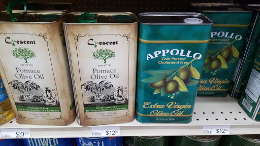 Grocery Store «HT Oaktree Market», reviews and photos, 10008 Aurora Ave N, Seattle, WA 98133, USA