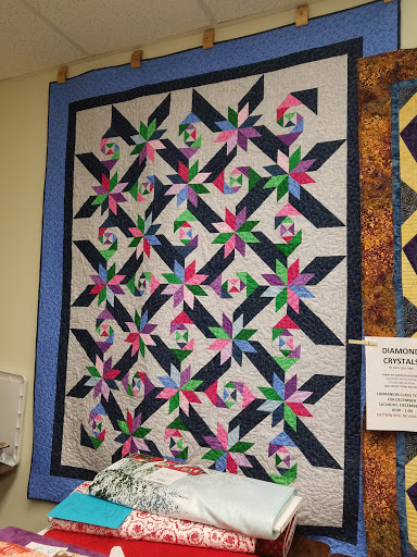 Quilt Shop «Stitches Quilt Shop», reviews and photos, 16 Village Square, Cincinnati, OH 45246, USA