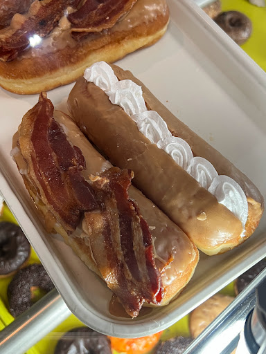 Donut Shop «Circle Donuts», reviews and photos, 2201 N Lakewood Blvd, Long Beach, CA 90815, USA