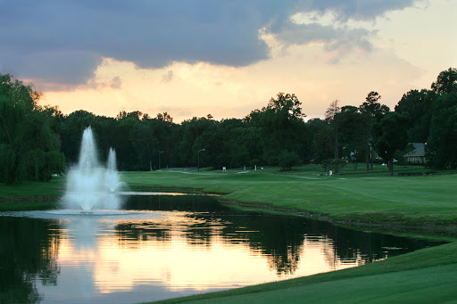 Starmount Forest Country Club