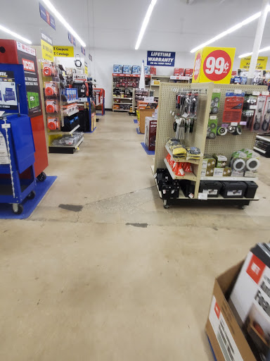 Hardware Store «Harbor Freight Tools», reviews and photos, 3814 S Orlando Dr, Sanford, FL 32773, USA