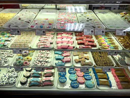 Pet Supply Store «Brown Dog Bakery», reviews and photos, 2310 SE Delaware Ave, Ankeny, IA 50021, USA