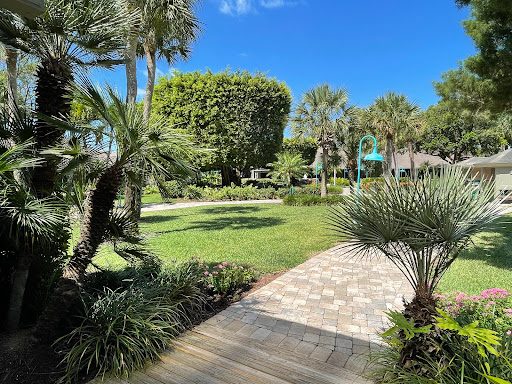 Shopping Mall «Periwinkle Place», reviews and photos, 2075 Periwinkle Way, Sanibel, FL 33957, USA