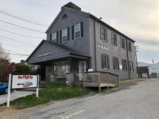 Tobacco Shop «One Flight Up Inc. - Reisterstown», reviews and photos, 4 Hanover Rd, Reisterstown, MD 21136, USA