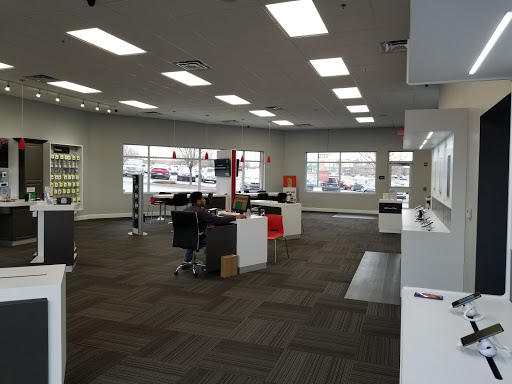 Cell Phone Store «Verizon Authorized Retailer, TCC», reviews and photos, 1000 Village Run Dr, Wexford, PA 15090, USA