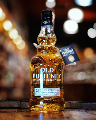 Liquor Store «Warehouse Liquors», reviews and photos, 634 S Wabash Ave, Chicago, IL 60605, USA