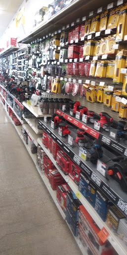 Hardware Store «Harbor Freight Tools», reviews and photos, 7520 W 159th St, Orland Park, IL 60462, USA