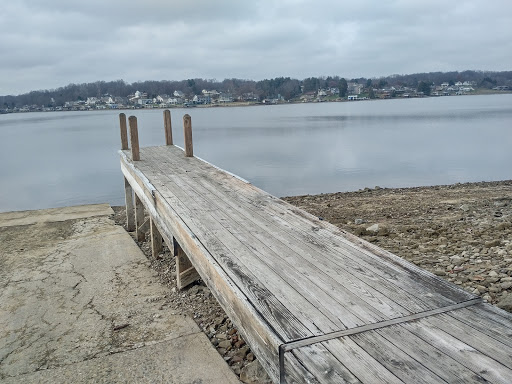 Tourist Attraction «Apple Valley Lake», reviews and photos, Apple Valley Dr, Howard, OH 43028, USA