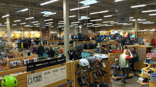 Camping Store «REI», reviews and photos, 1119 Industrial Rd #1b, San Carlos, CA 94070, USA