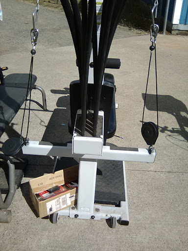 Thrift Store «Albany Helping Hands Thrift Store», reviews and photos, 705 SE 1st Ave, Albany, OR 97321, USA