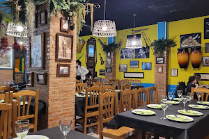 El Paladar Restaurant image