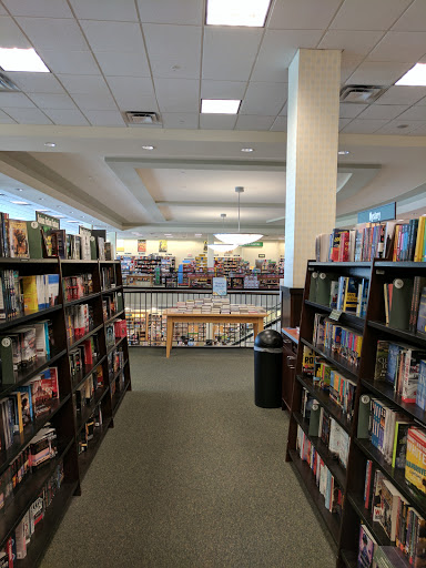 Book Store «Barnes & Noble», reviews and photos, 1430 Plaza Pl, Southlake, TX 76092, USA