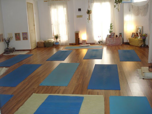 Diksha Yoga Y Terapia Corporal Integrativa