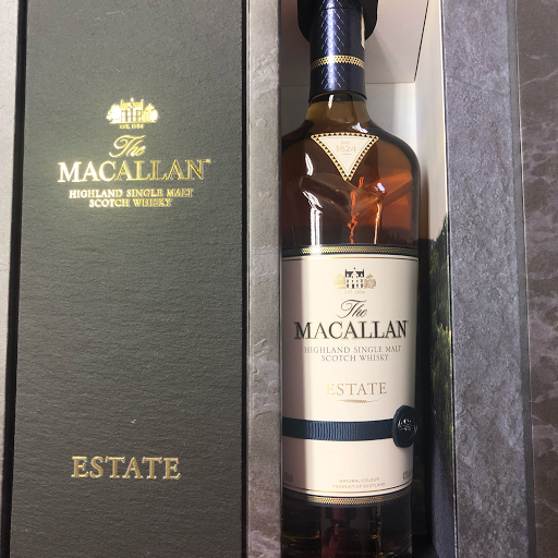 Liquor Store «Liquor Warehouse», reviews and photos, 10332 US-441, Leesburg, FL 34788, USA