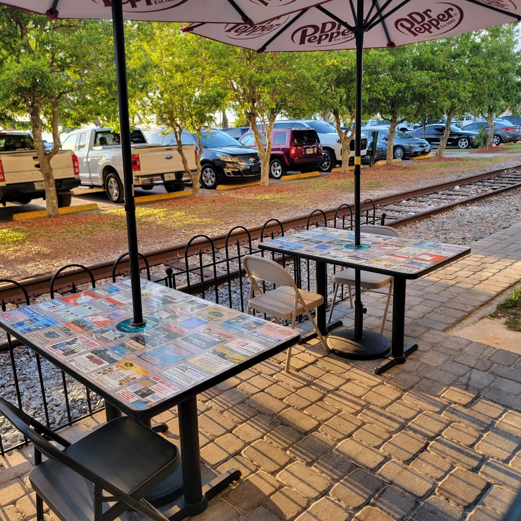 Backfin Eatery 32726