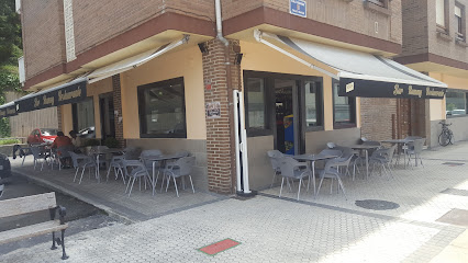 Bar Rummy txoko garagartokia - Kale Nagusia, 71, 20160 Lasarte-Oria, Gipuzkoa, Spain