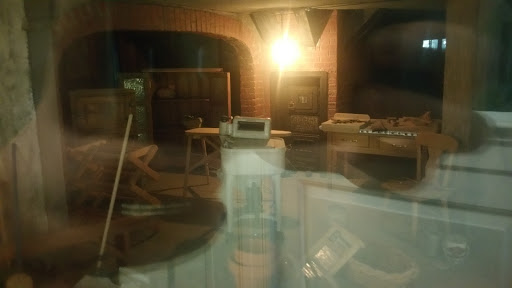 Thrift Store «Bargain Box Lvis Thrift Shop», reviews and photos, 95 Main St, East Hampton, NY 11937, USA