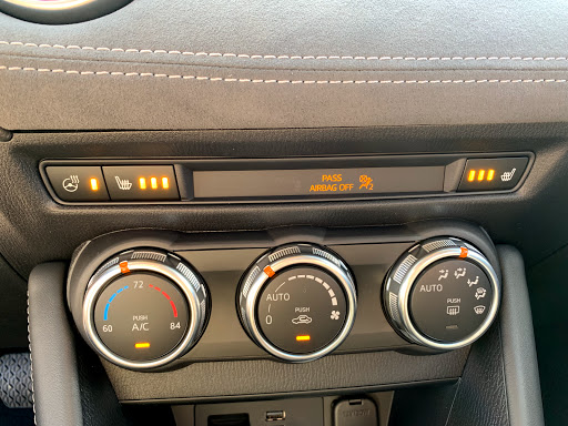 Car Dealer «Lunde Auto Center», reviews and photos, 140 40th St S, Fargo, ND 58103, USA