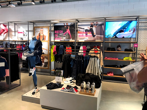 adidas Sport Performance Store - Brentwood