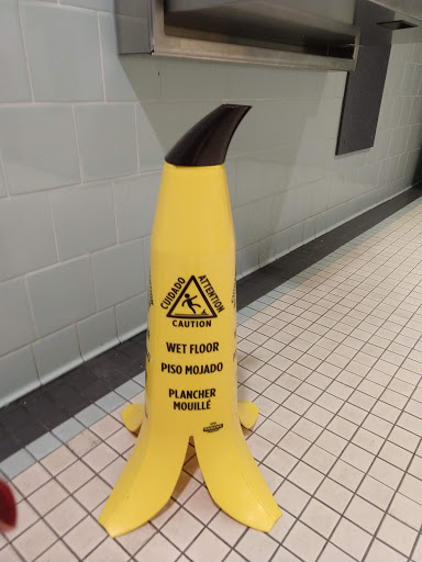 Grocery Store «Lowes Foods of Apex», reviews and photos, 5400 Apex Peakway, Apex, NC 27502, USA