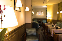 Atmosphère du Restaurant Le Baron à Sainte-Foy-lès-Lyon - n°7