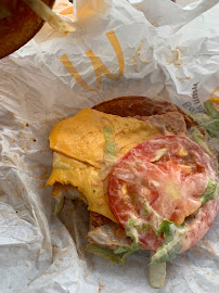 Cheeseburger du Restauration rapide McDonald's Porte de la Villette à Paris - n°3