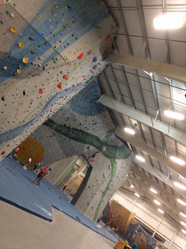 Rock Climbing Gym «Central Rock Gym», reviews and photos, 259 Eastern Blvd, Glastonbury, CT 06033, USA
